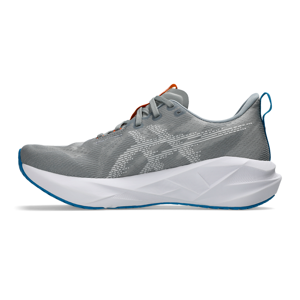 Asics Novablast 5